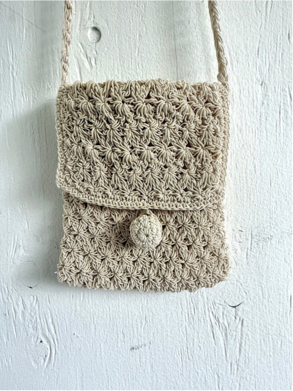 Vintage Express Cream Crochet Starburst Crossbody Bag